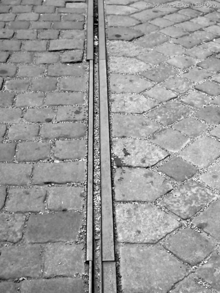 Datei:1969-09-21 Unterleitungsgleis Maderstrasse 01.jpg