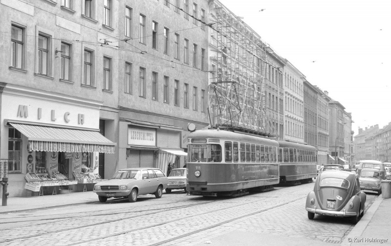 Datei:1973-03-xx SechshauserStr 111-1056.jpg